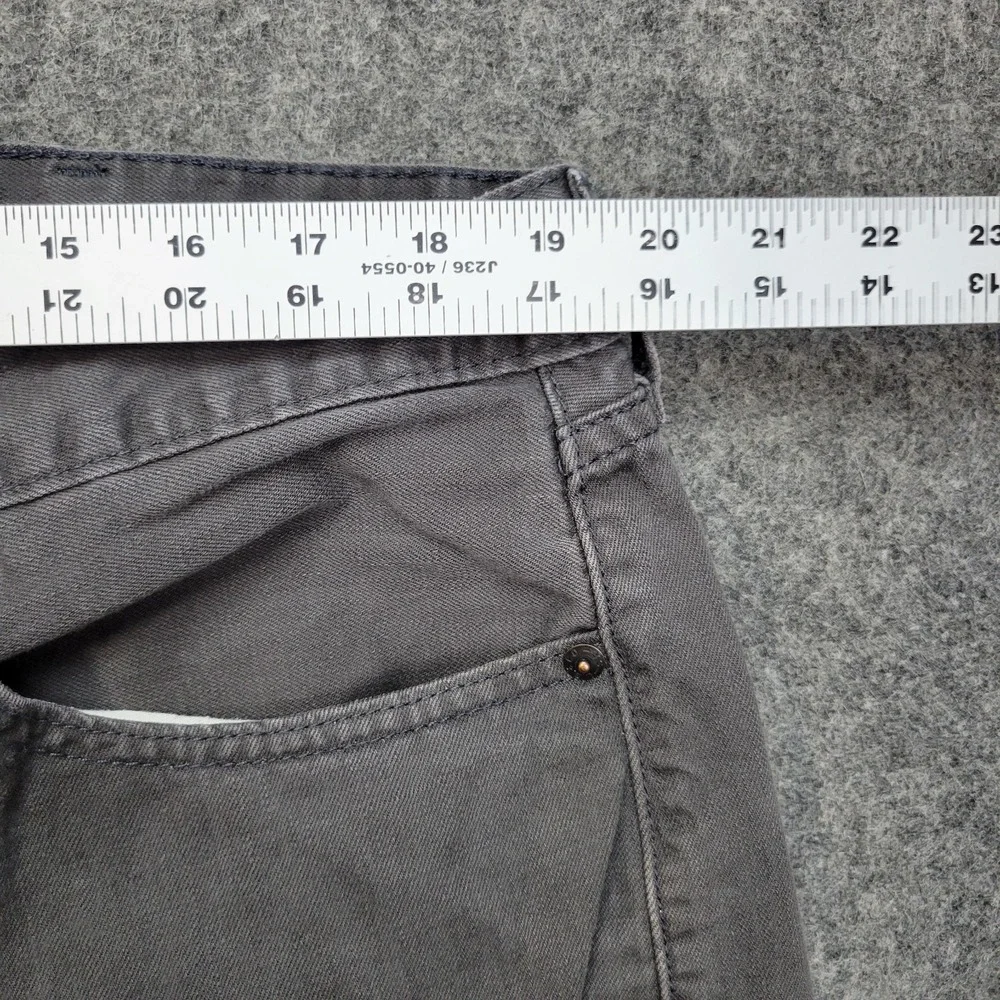 Levis note measurements